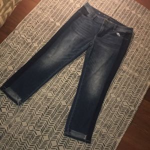 White House Black Market The Straight Jeans Sz 4
